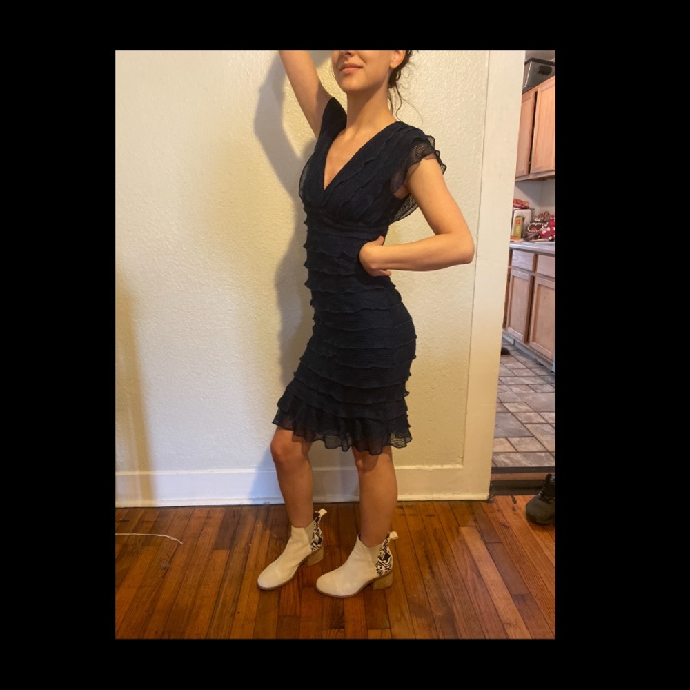 Max Studio Ruffle Dress - Picture 4 of 6